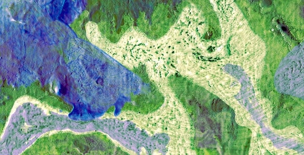 A GIS map showing layers of information, including land use, water resources, transportation networks, and demographic data within a city. The map highlights potential conflicts between resource demand and availability in different zones, and offers insights for optimized resource distribution strategies.