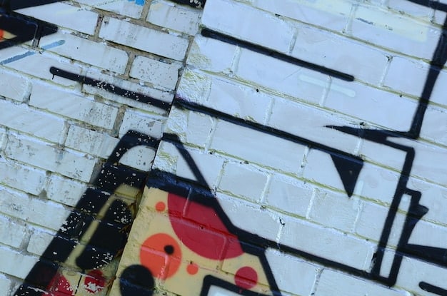 Close-up on a wall in GTA 6, covered in layers of graffiti with different styles and messages, including political slogans, gang tags, and artistic murals, illustrating the diversity of voices and social tensions in the game world.